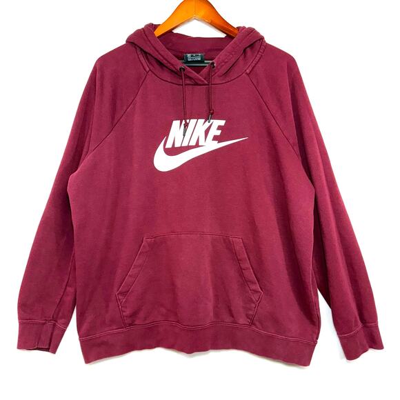 Nike XL Fleece Logo Pullover Hoodie Pocket Burgundy Red Sporty Streetwear Active - Picture 1 of 7